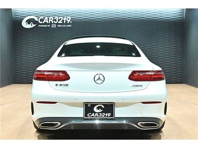 MERCEDES-BENZ E-CLASS - 4