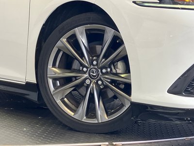 2020 Lexus ES thumbnail 43