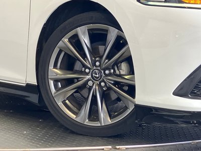صورة 5 لـ 2020 Lexus ES