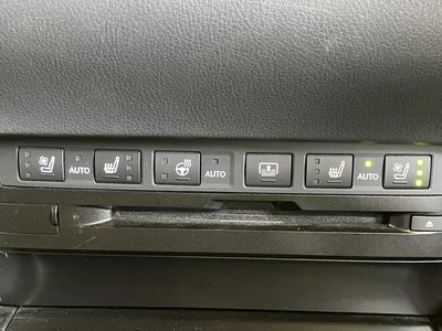 2020 Lexus ES thumbnail 15