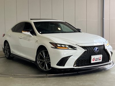 2020 Lexus ES thumbnail 25