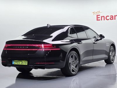 صورة 4 لـ 2024 Genesis G90 (RS4)