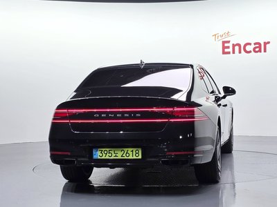صورة 3 لـ 2024 Genesis G90 (RS4)