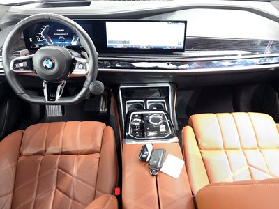 BMW 7 SERIES - 5