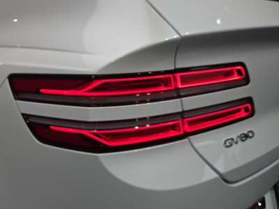 GENESIS GV80 - 10