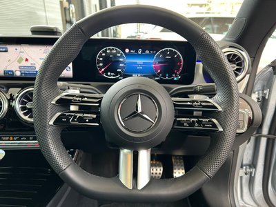 MERCEDES-BENZ CLA - 8