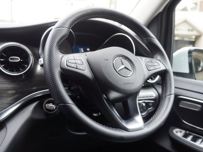 MERCEDES-BENZ V-CLASS - 10