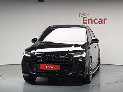 AUDI Q7 - 2