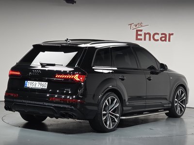 AUDI Q7 - 3