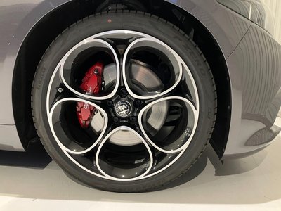 2025 ALFA Romeo JULIA 照片 10
