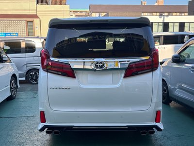 TOYOTA ALPHARD - 8