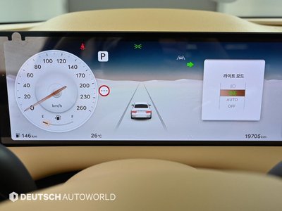 GENESIS G80 (RG3) - 8