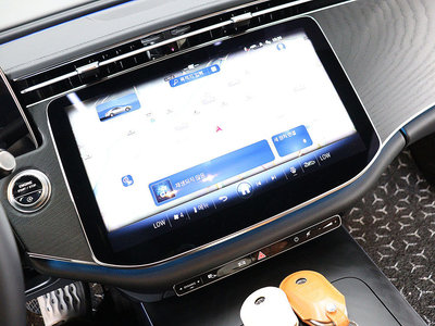 MERCEDES-BENZ E-CLASS - 4