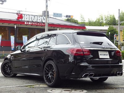 2021 MERCEDES-BENZ C-CLASS AMG photo 2
