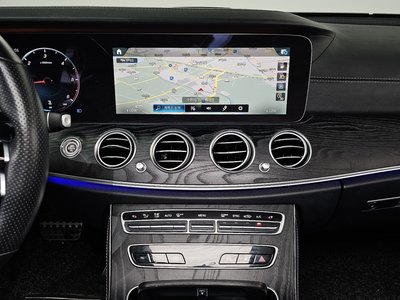 2020 Mercedes-BENZ E-CLASS — миниатюра 19
