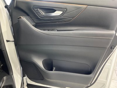 2025 Toyota ALPHARD — миниатюра 44