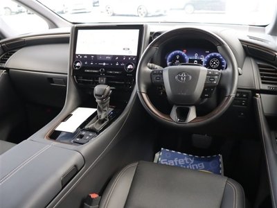 TOYOTA ALPHARD - 4