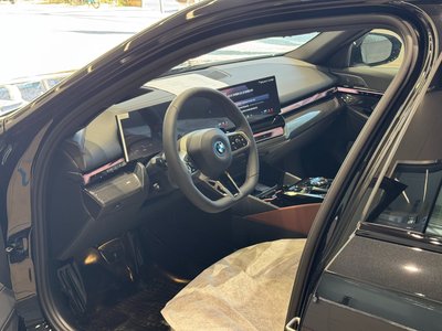 BMW 5 SERIES - 3