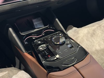 BMW 5 SERIES - 5