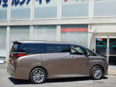 صورة 4 لـ 2025 Toyota ALPHARD