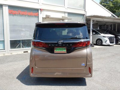 صورة 6 لـ 2025 Toyota ALPHARD