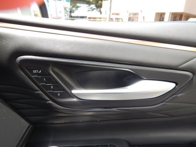 صورة 15 لـ 2025 Toyota ALPHARD