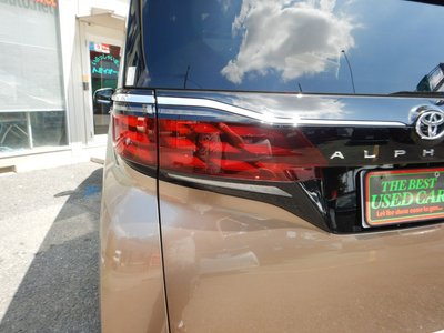 صورة 34 لـ 2025 Toyota ALPHARD