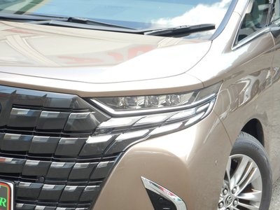 صورة 30 لـ 2025 Toyota ALPHARD