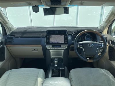 TOYOTA LAND CRUISER PRADO - 5