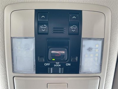 TOYOTA LAND CRUISER PRADO - 8