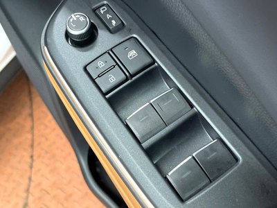 صورة مصغرة 32 لـ 2023 Toyota CROWN CROSSOVER
