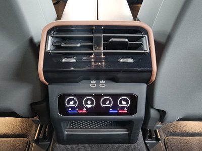 صورة مصغرة 14 لـ 2025 BMW 5 SERIES