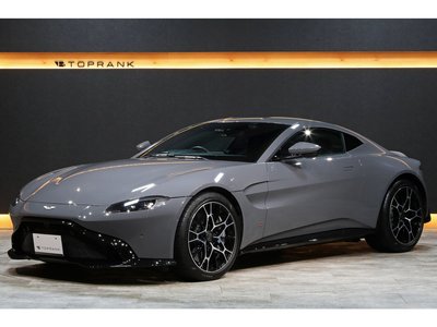 ASTON MARTIN VANTAGE - 1