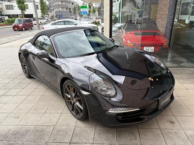 PORSCHE 911 - 8