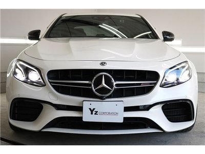 2018 Mercedes-BENZ E-CLASS 照片 2