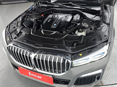 BMW 7 SERIES - 7