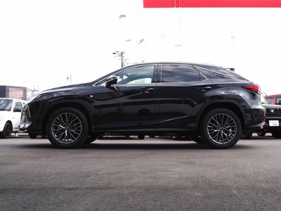 صورة مصغرة 11 لـ 2022 Lexus RX