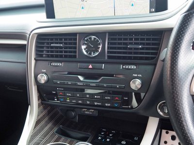 صورة مصغرة 27 لـ 2022 Lexus RX