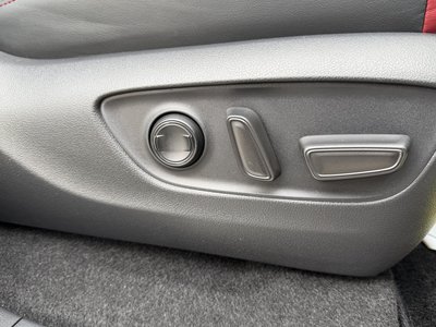 2024 Toyota LAND CRUISER 300 — миниатюра 58