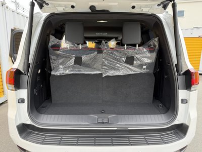 2024 Toyota LAND CRUISER 300 — миниатюра 49