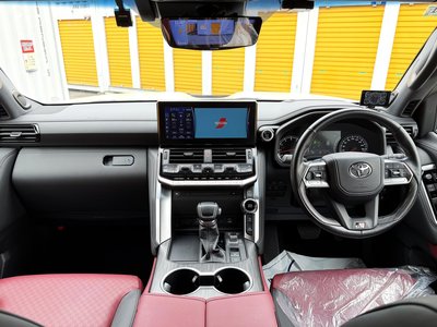 2024 Toyota LAND CRUISER 300 — миниатюра 56