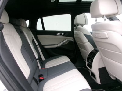 2025 BMW X6 缩略图 36