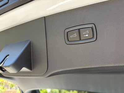 2025 Porsche CAYENNE — миниатюра 13