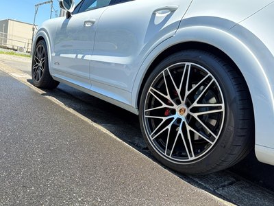2025 Porsche CAYENNE 照片 6