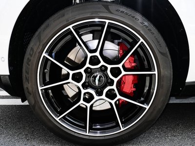صورة مصغرة 42 لـ 2021 Aston Martin DBX