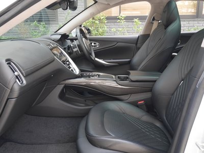 صورة مصغرة 40 لـ 2021 Aston Martin DBX