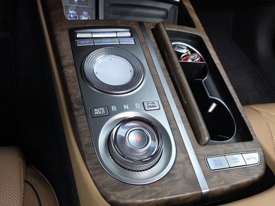 GENESIS G80 (RG3) - 9