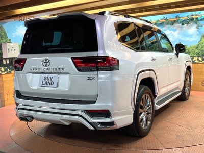 2023 Toyota LAND CRUISER 300 — миниатюра 67