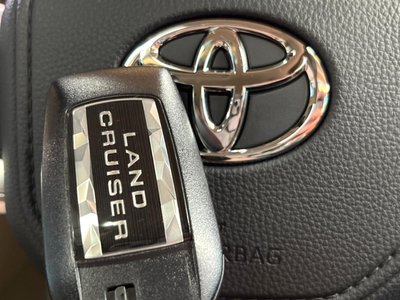 2023 Toyota LAND CRUISER 300 — миниатюра 42
