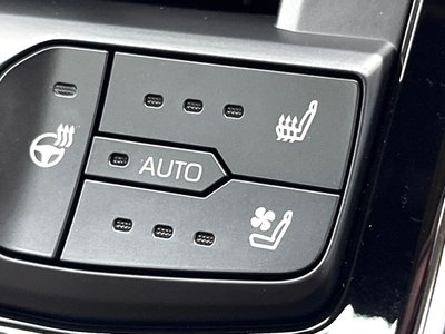 2023 Toyota LAND CRUISER 300 — миниатюра 53